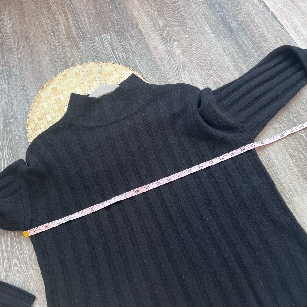 Aritzia the group by Babaton black wool & cashmere ribbed turtleneck sweater - Picture 4 of 7